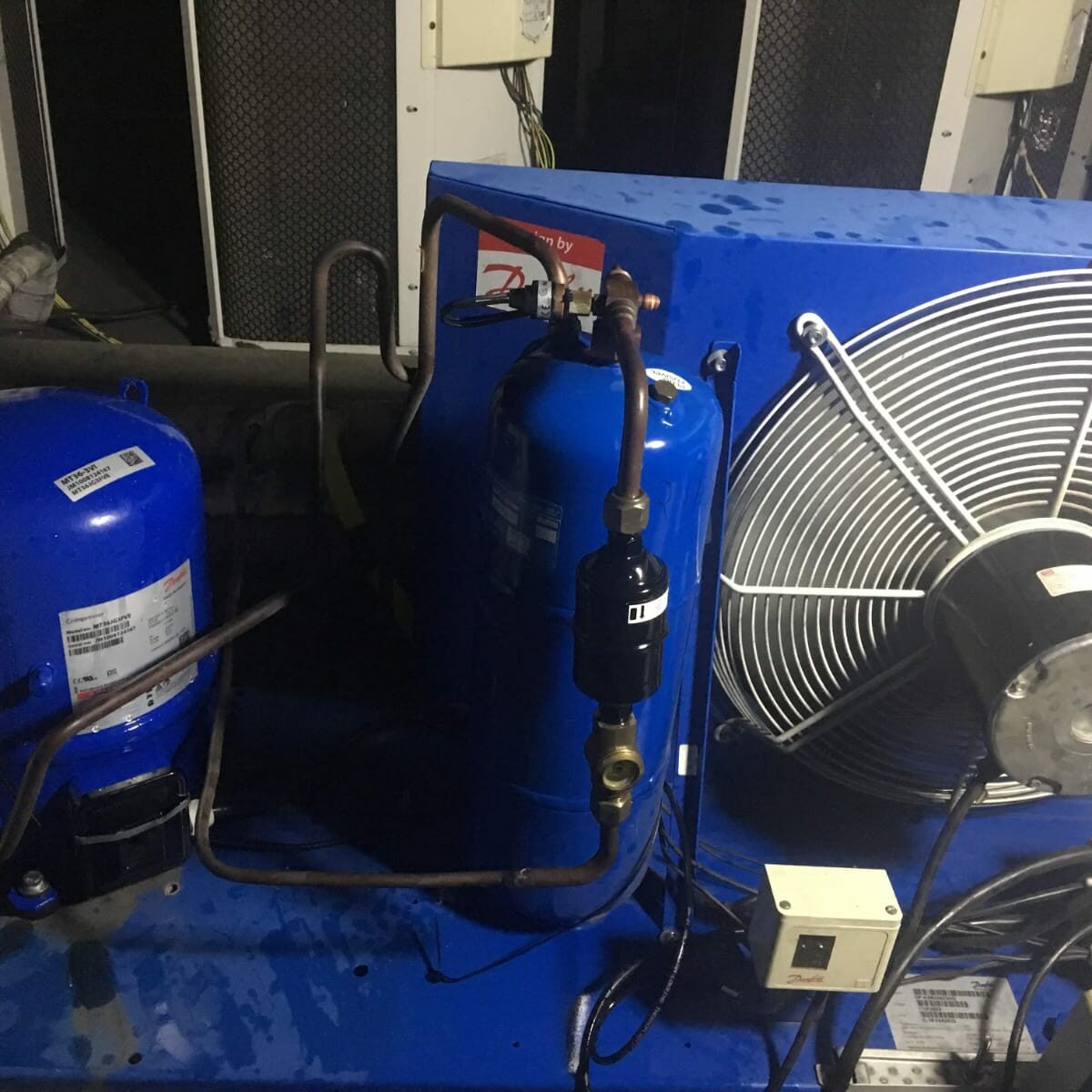 1f195b3d-528c-4991-9c01-53fdce5a9c2e 1f195b3d-528c-4991-9c01-53fdce5a9c2e